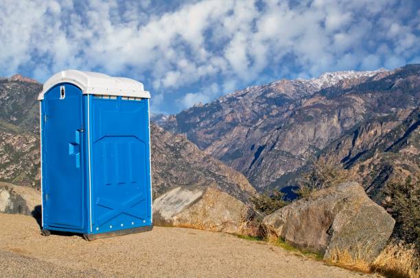 Best Portable restroom trailer rental  in North Chicago, IL